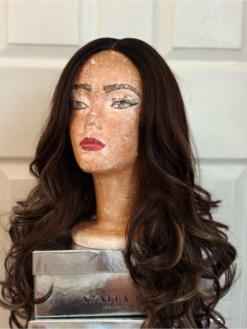 Dark Brown Wavy Women's Wig - Natural-Look Hair